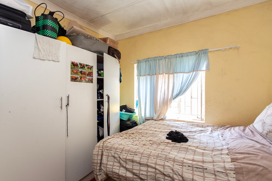 6 Bedroom Property for Sale in Richmond Western Cape